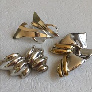 Super stylish 3 sets of sterling silver earrings. Fresh and fabulous!